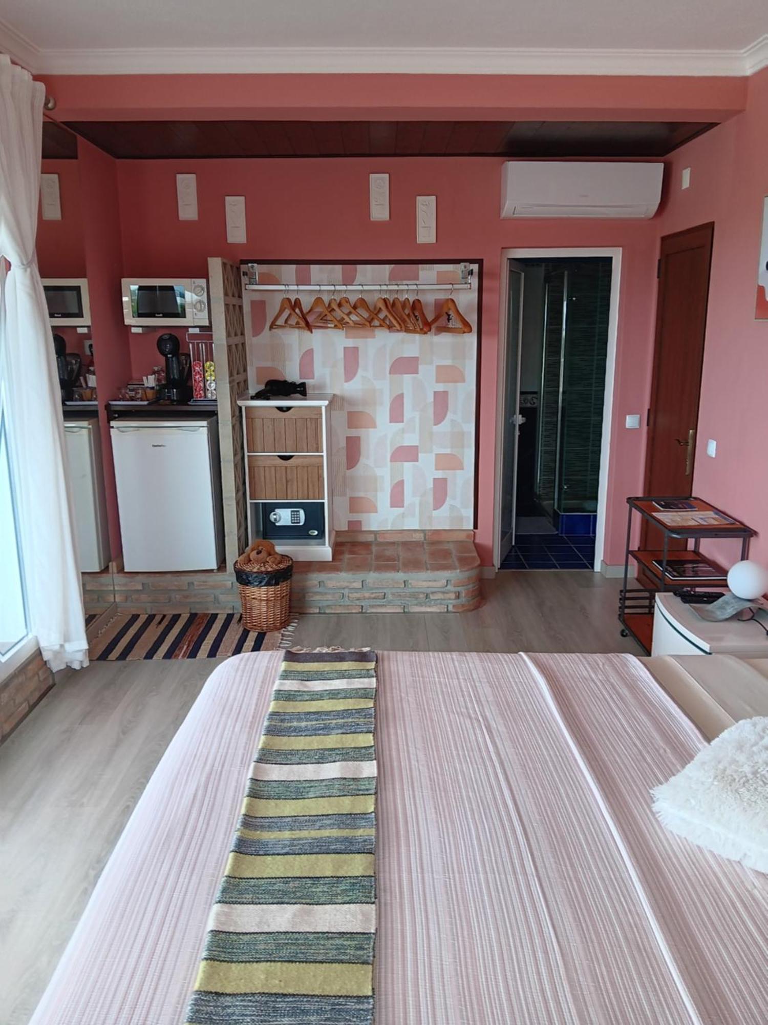 Alojamento Local Patudos, Suite Com Terraco Privado 타비라 외부 사진